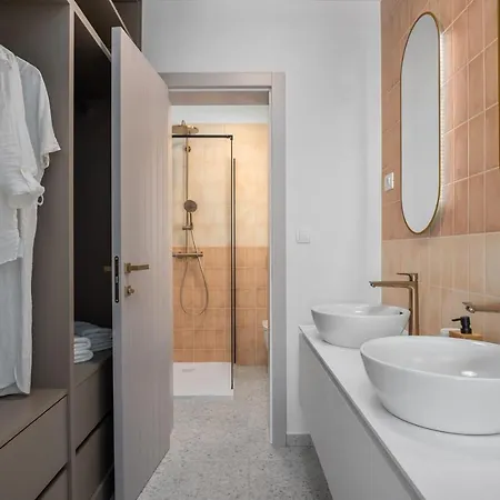 Beachfront Larisa With Whirlpool, Media