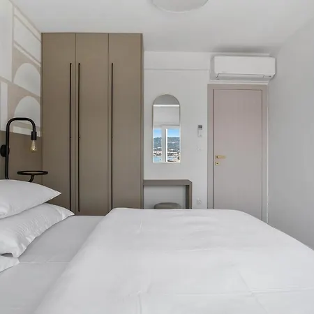 Beachfront Larisa With Whirlpool, Media فيلة روغوزنيكا